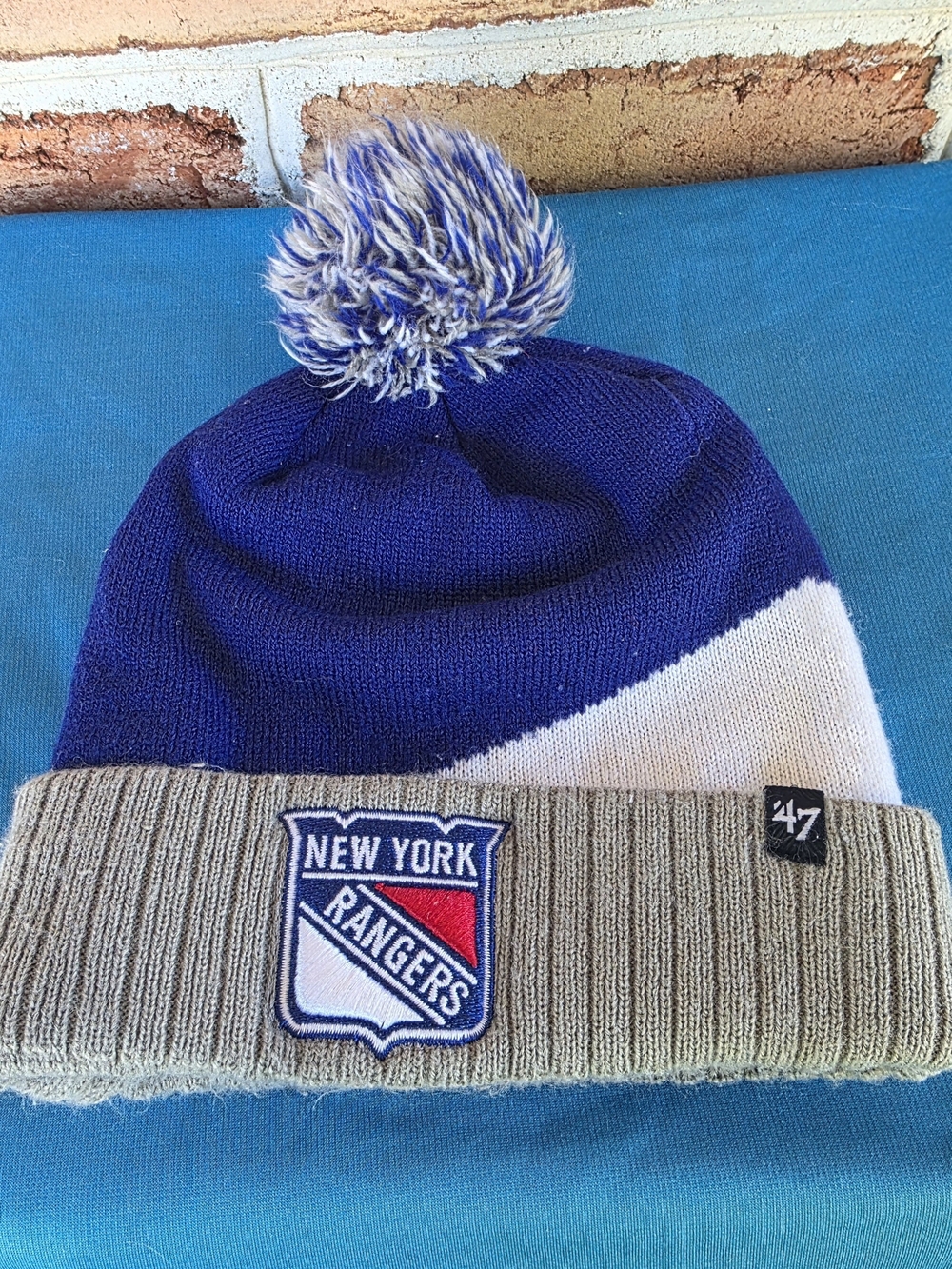 47 New York Rangers Blue, Gray & White Pom Beanie